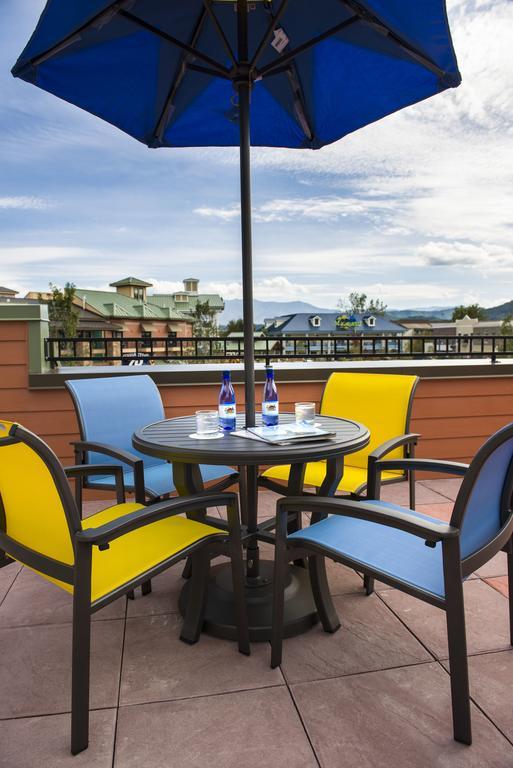 Margaritaville Island Hotel Піджен-Фордж Екстер'єр фото